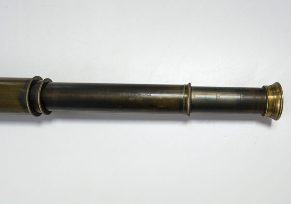 Britex Universal 4-draw x25 to x40 brass marine telescope with original twin cap leather case - Image 6