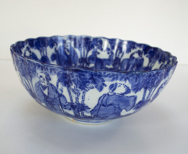 Large Oriental Blue & White Porcelain Bowl. Circa 1880 - Image 5