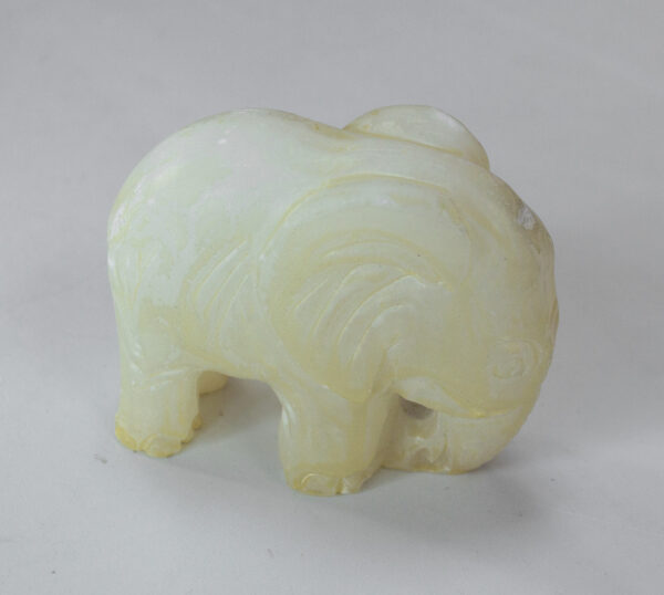 Hand carved stone sculpture elephant paper weight. 2.6" high - Image 2