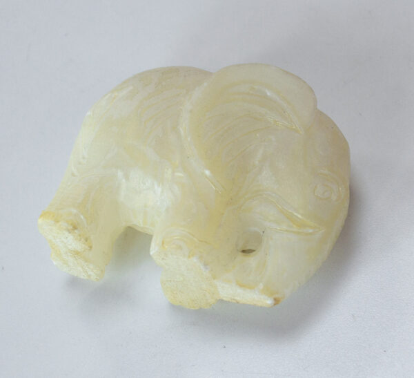 Hand carved stone sculpture elephant paper weight. 2.6" high - Image 4