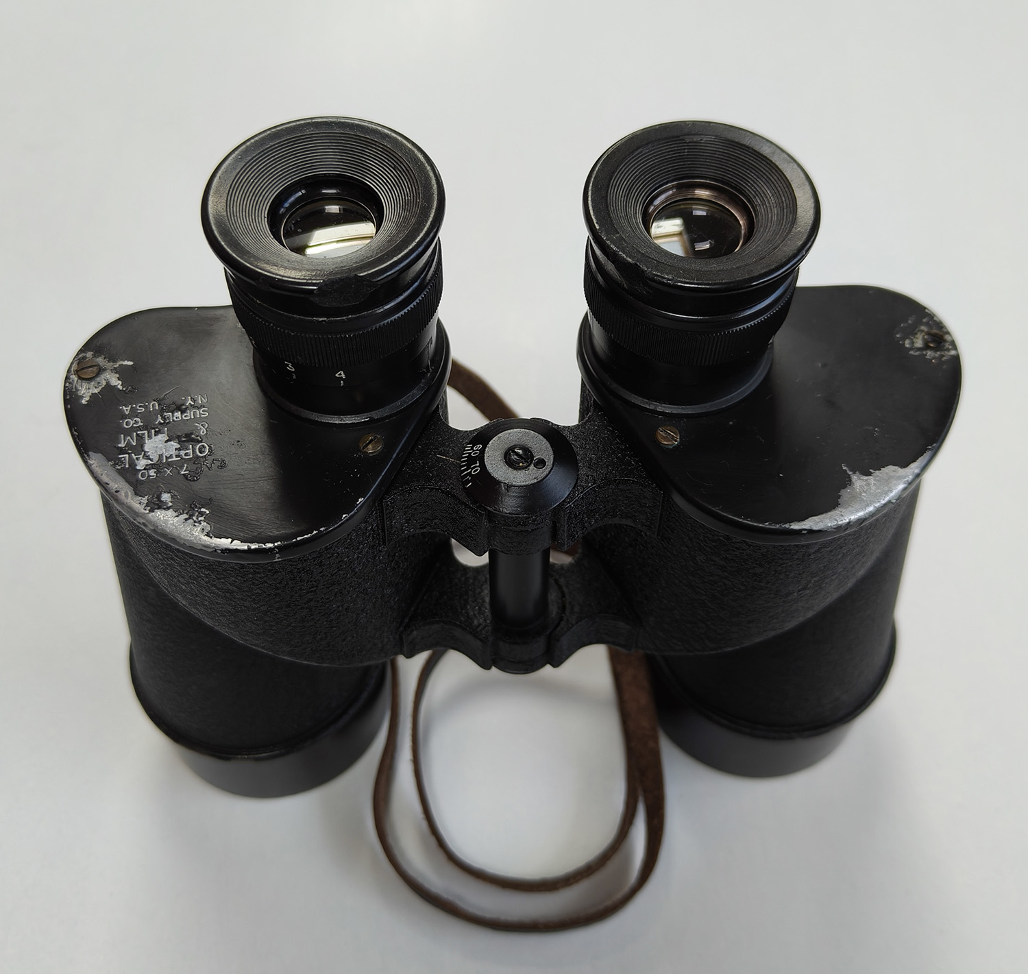 USA Optical & Film Supply Co. 7x50 Binoculars with Individual Eyepiece Focusing and Hard Leather Case - Image 2