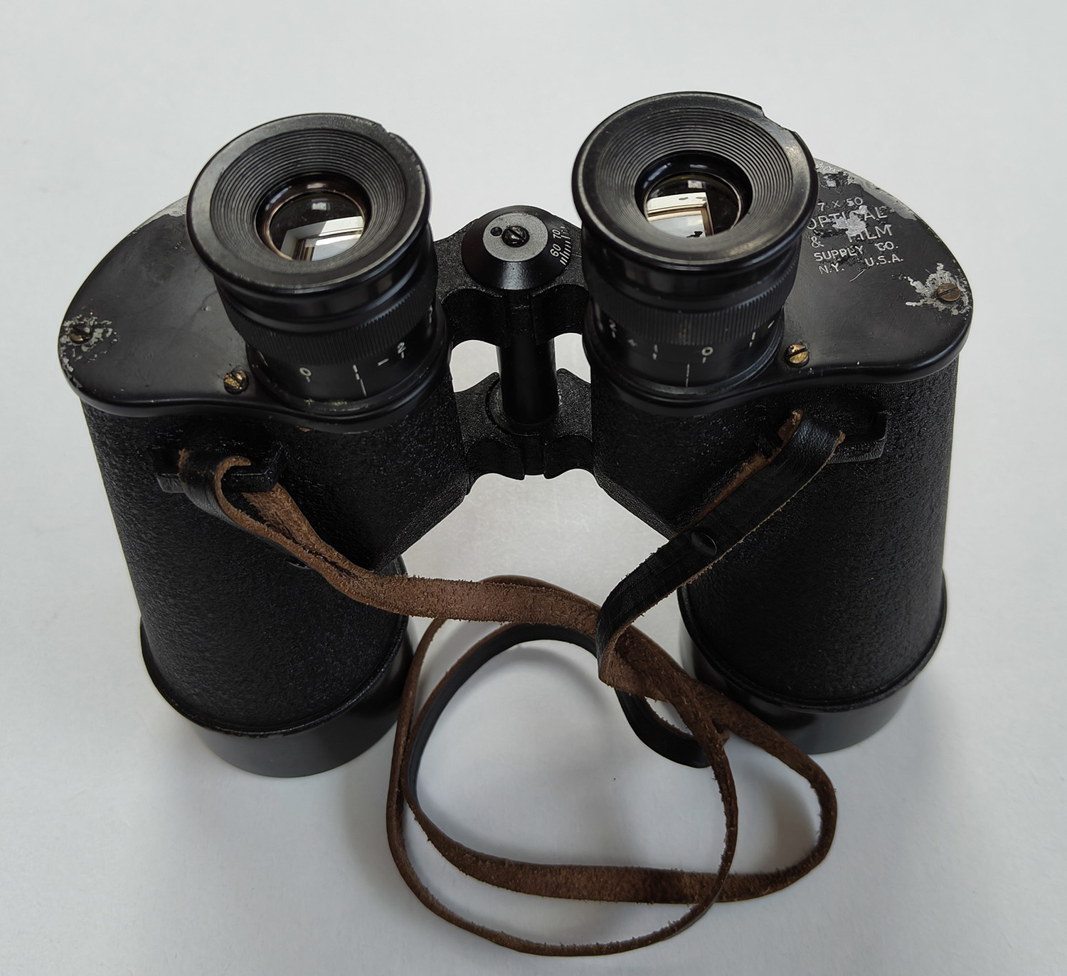 USA Optical & Film Supply Co. 7x50 Binoculars with Individual Eyepiece Focusing and Hard Leather Case - Image 3