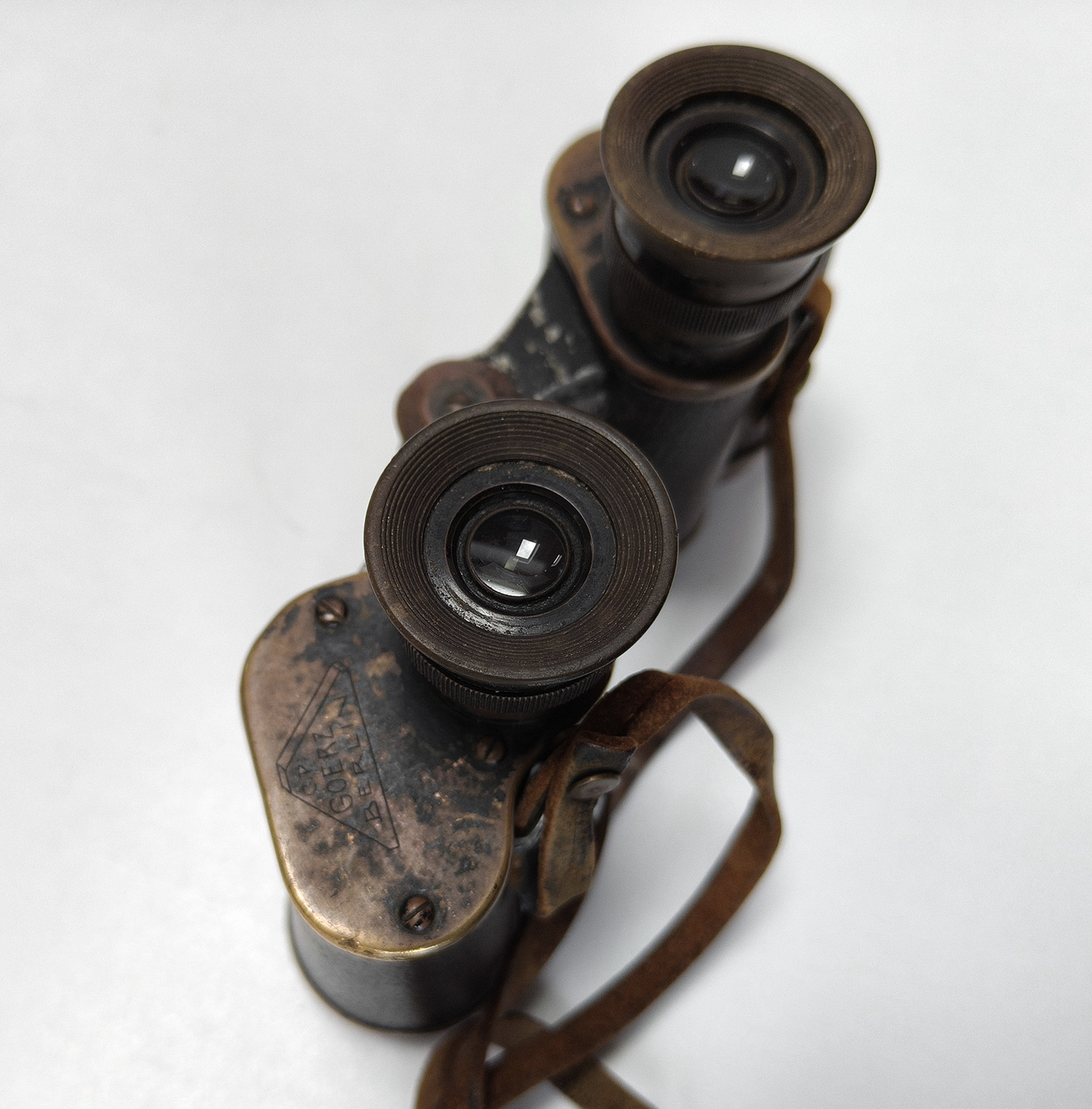 Rare German C.P. Goerz Berlin 6x Helinox WWI Military Binoculars. Individual Eyepiece Focusing. 1908-1915 - Image 5