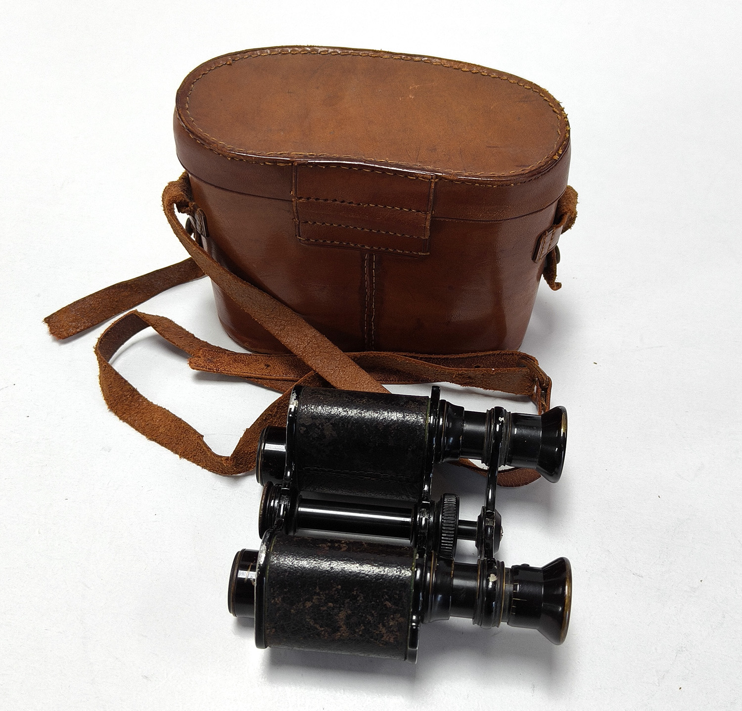 Broadhurst Clarkson 8x20 "Standard" Binoculars with leather case. WW1? - Image 2