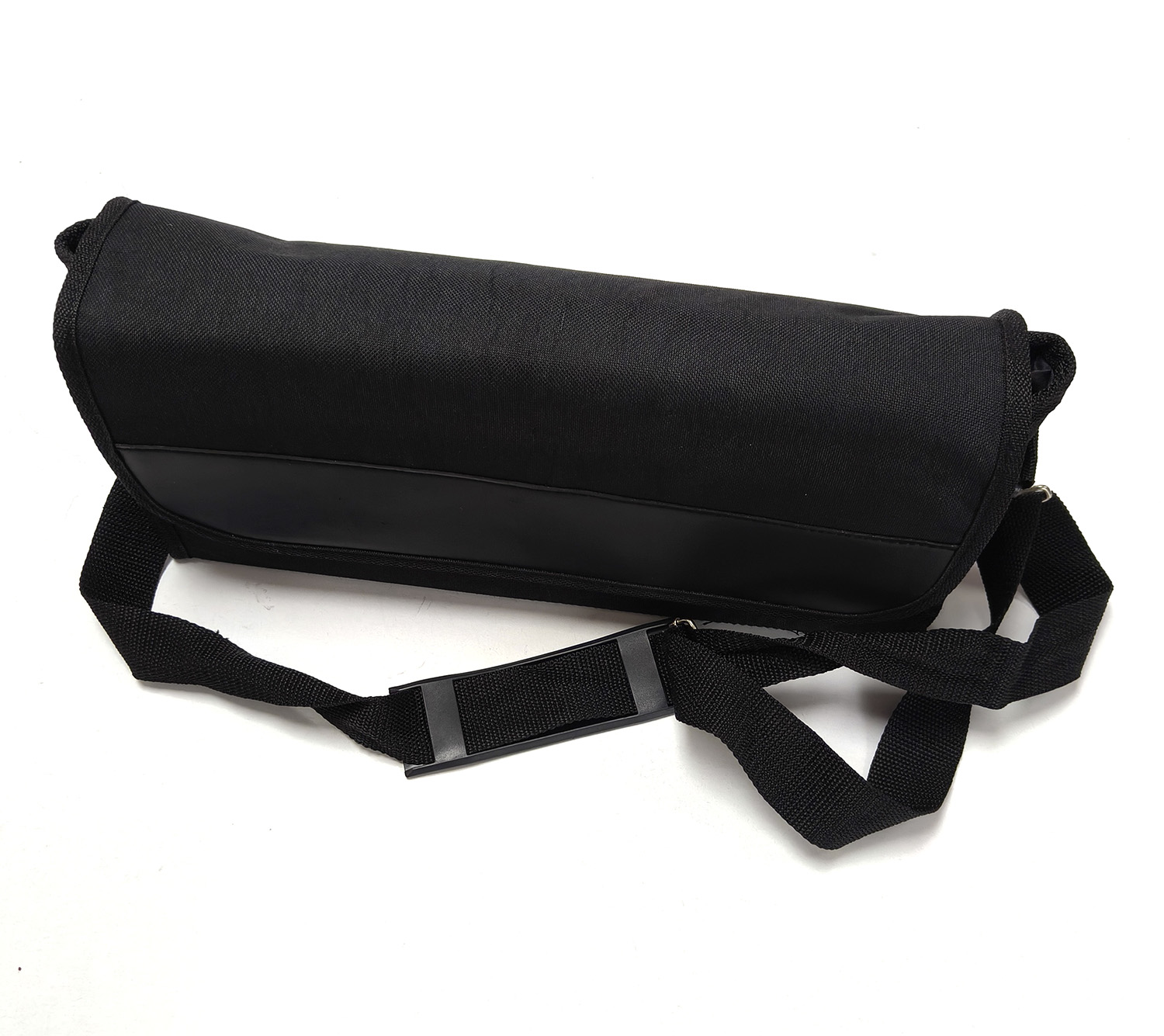 Soft carry case for spotting scopes, telescopes, tripod and accessories. 36cm(L)x9cm(W)x15cm(H)