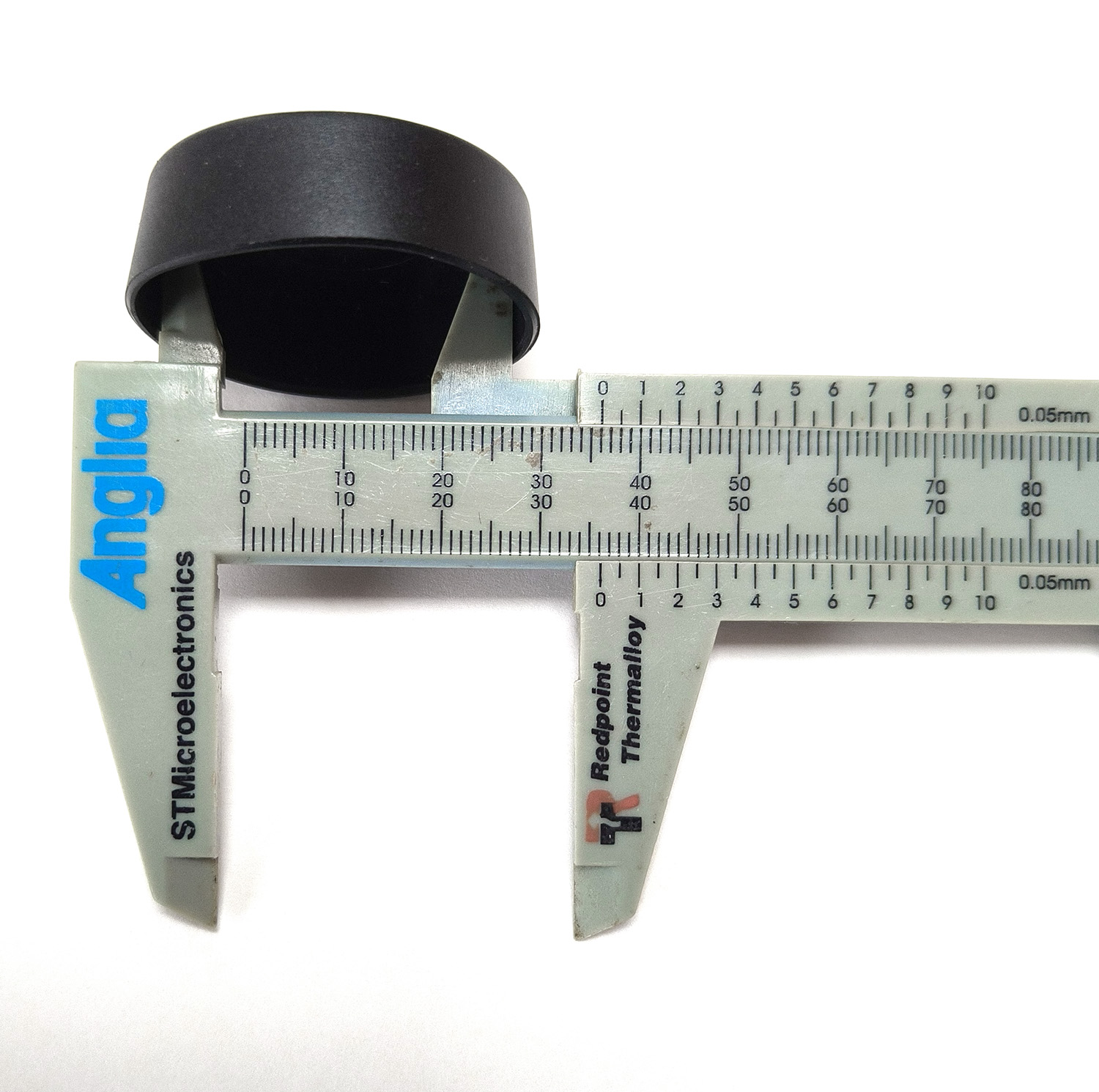 36mm x 11mm lens cap
