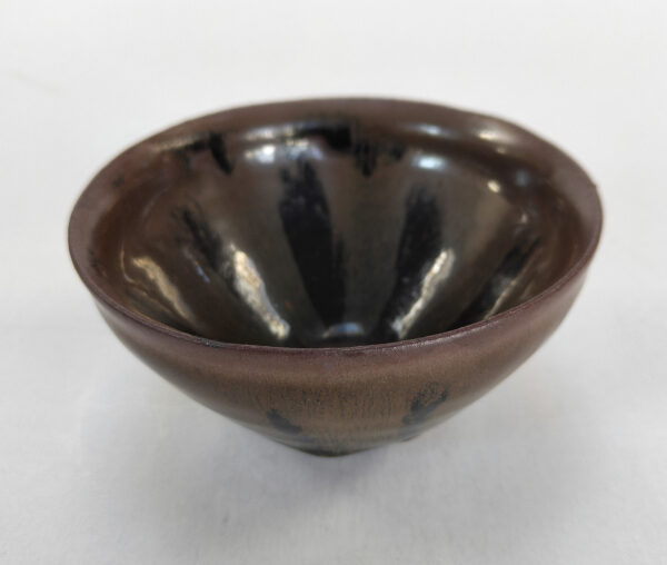 Vintage handcrafted glazed tea bowl. 120mm/4.7" in diameter - Image 2