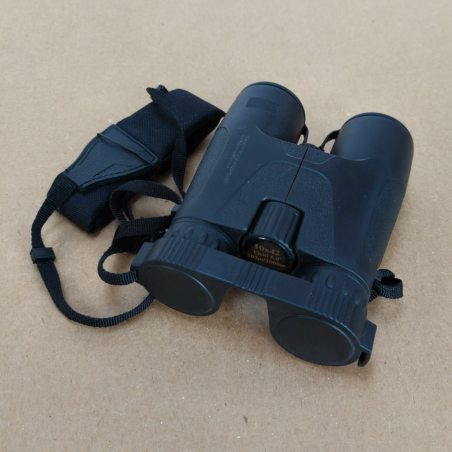 This is a pair of 10x42 nitrogen filled waterproof and fogproof binoculars with 10x magnification and 42mm objective lens.
