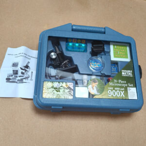 28-Piece Children’s Microscope Set.