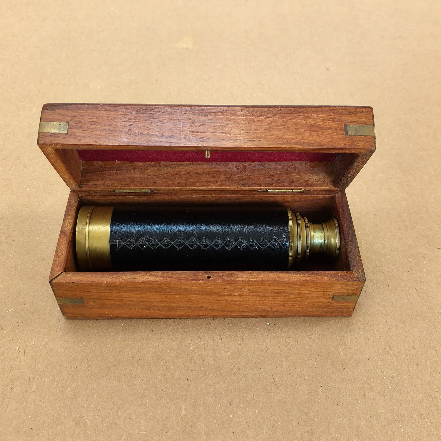 Vintage Brass Handheld Pirate 3-draw Telescope