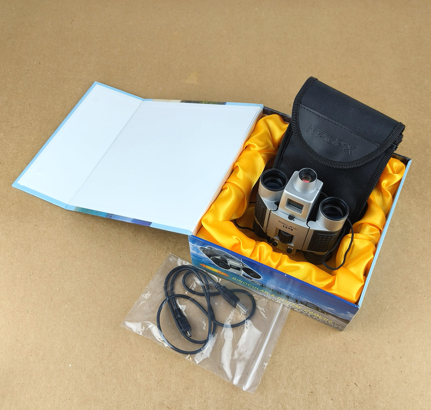 8x21 Digital Binocular Camera Combo