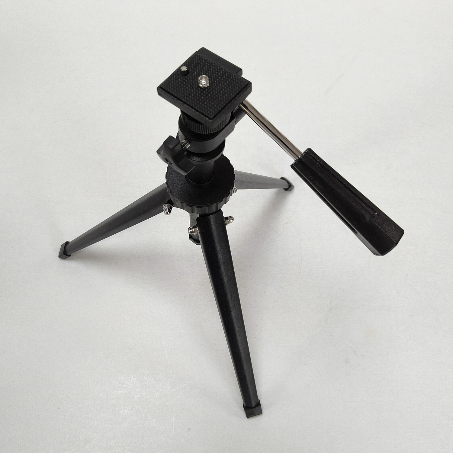 Height Adjustable Steel Table-Top Tripod