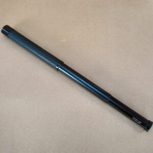 For sale is a vintage N & B Ltd London “PETREL” x30 handheld 2-draw telescope, complete with its original brown canvas and leather carry case. This is a classic British-made tubular spyglass with a 30× fixed magnification, designed for field use, birdwatching, nautical spotting, and general outdoor observation. The telescope features a black textured metal body, a smooth draw-tube extension, and quality optics typical of mid-20th-century British craftsmanship.