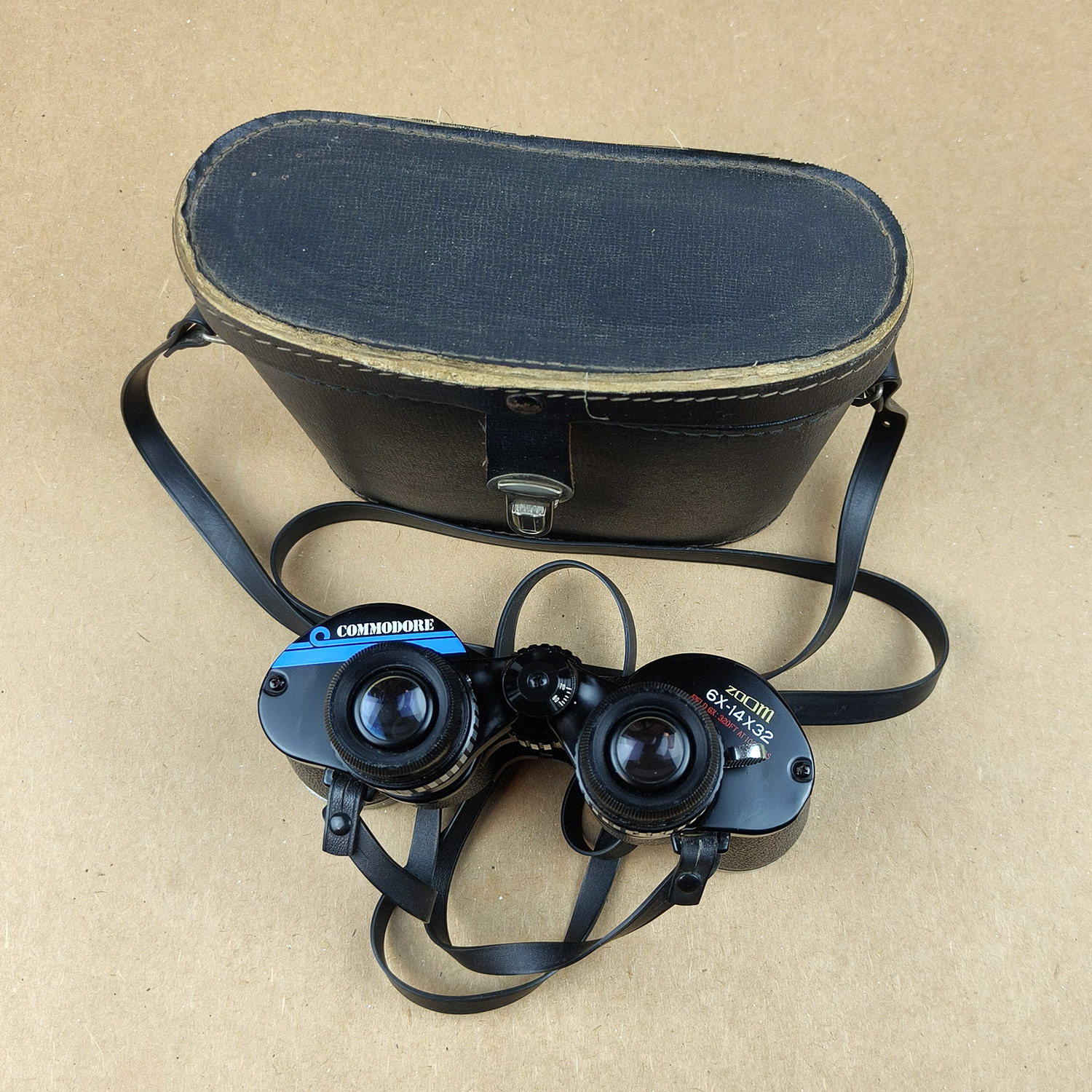 Commodore 6x–14x32 Zoom Binoculars