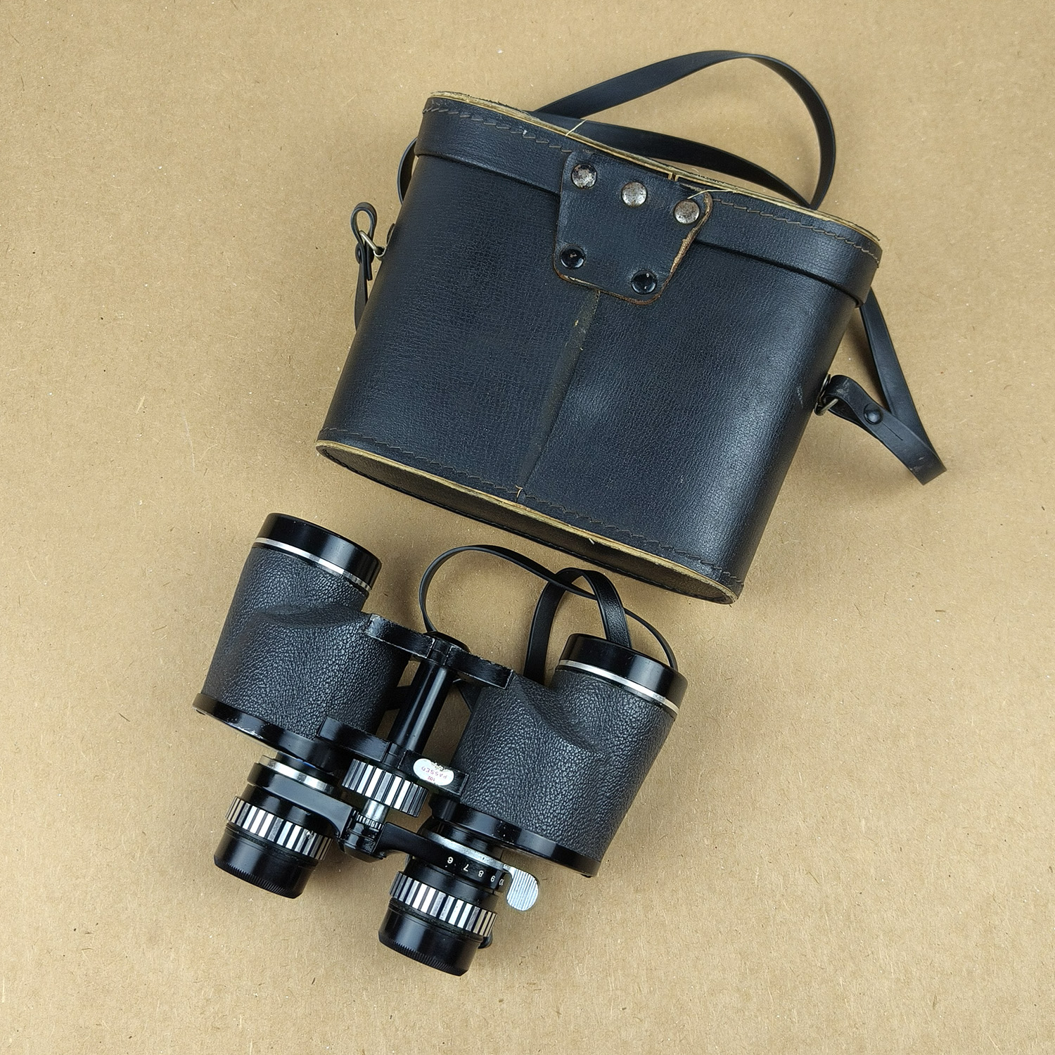 Commodore 6x–14x32 Zoom Binoculars