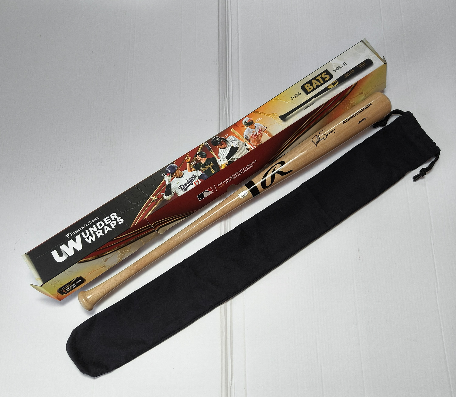 2026 Fanatics Under Wraps Vol II Signed Rawlings Adirondack Pro 34" MLB Bat