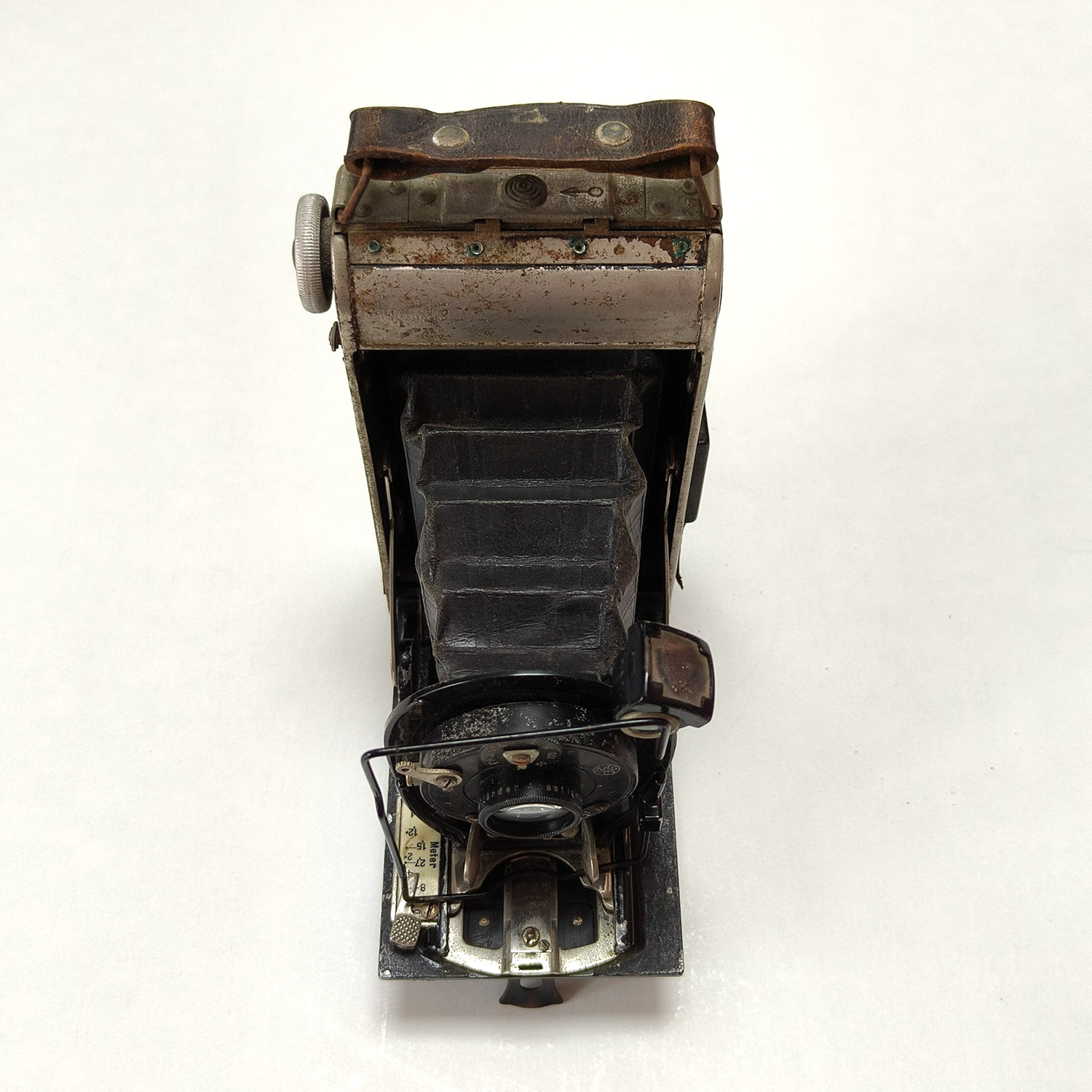Voigtlander Bessa 6x9 Folding 120 Film Camera
